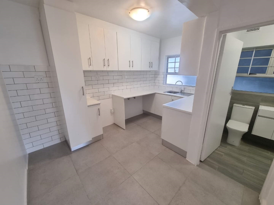 To Let 2 Bedroom Property for Rent in Tamboerskloof Western Cape